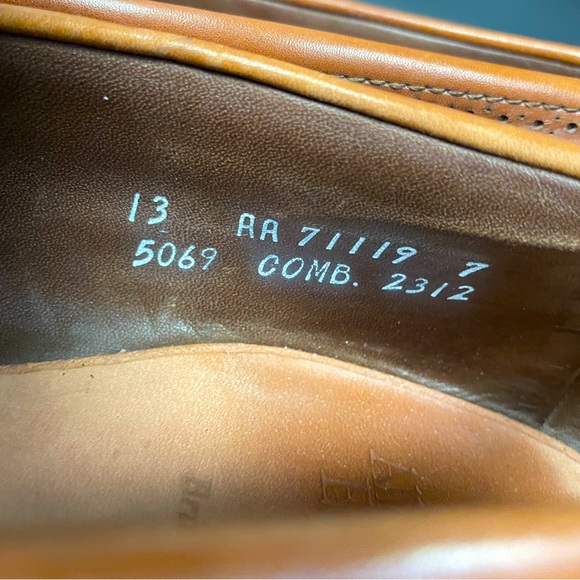 Allen Edmonds Bridgeton very good condition light wear main image 6